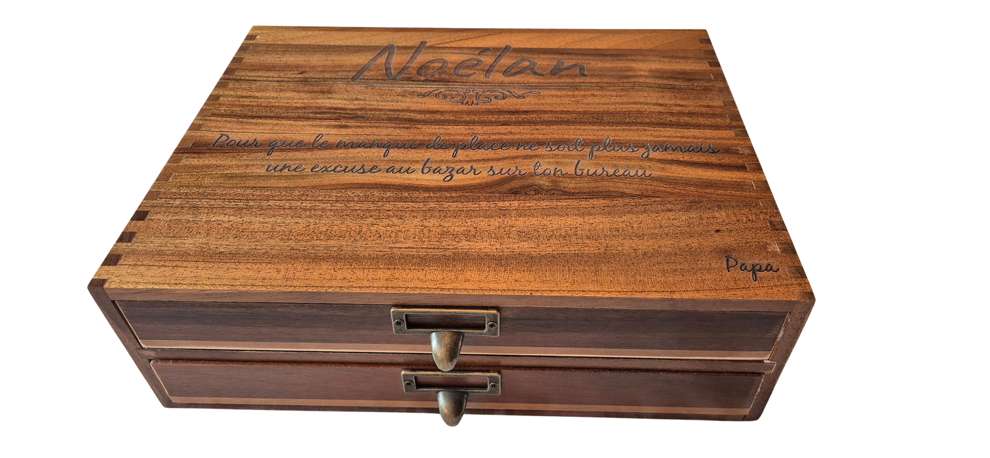 Organiseur de bureau personnalisable avec gravure laser – Coffret organisateur de bureau 2 tiroirs – Cadeau original maître, maîtresse, collègues, parents ou entreprise – 35x27x11 cm